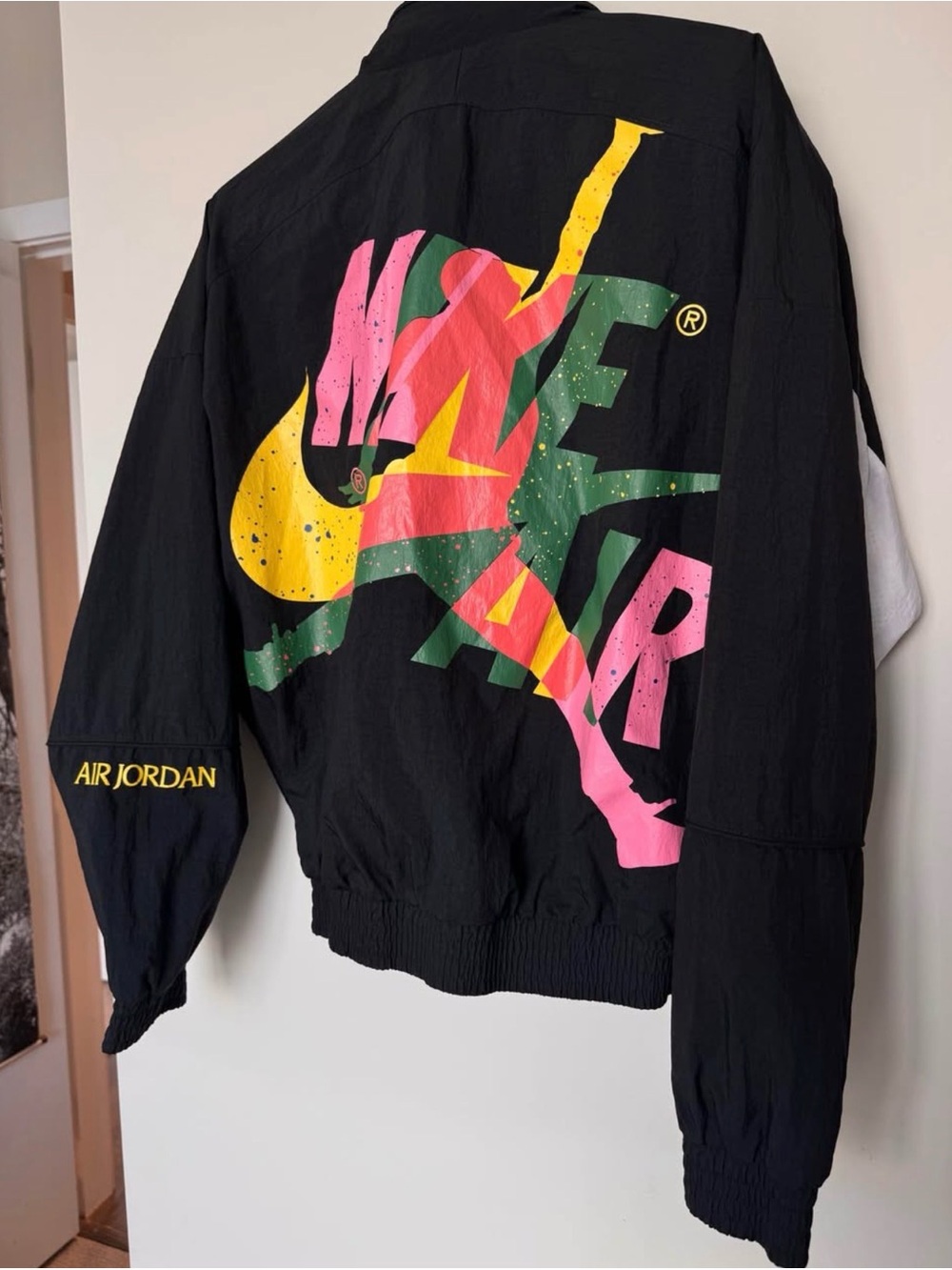 Jordan Nike Air Windbreaker Jacket Black Multicolor Graphic Mens M